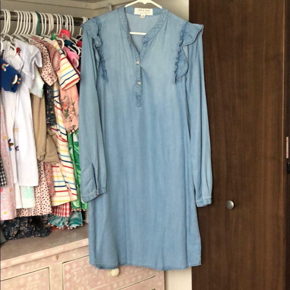 Anthropologie Cloth & Stone Chambray Ruffle Sleeve